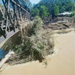 පේරාදෙණිය කලු පාලම සහ කළුගමුව පාලම් තුල සිරවූ දෑ ඉවත් කිරීමේ නාවික හමුදා මෙහෙයුම් සාර්ථකව අවසන්