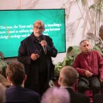 මුණමල් සම්මාණය දියත් කල ජෙෆ්රි බාවා (video)