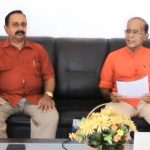 සුභ ඵල ලබන්නට ලිත් කතෘවරුන්ගේ නැකත් වලට අවුරුදු සමරන්න (video)