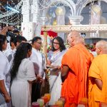 ස්වර්ණාභිවන්දනා 2026′ ධාතු වන්දනා පිංකම සඳහා අගමැතිනිය සහභාගී වෙයි