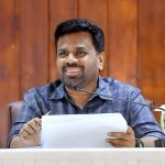 වතු ජනතාව නැවත පදිංචි කිරීම සඳහා ස්ථීර නිවාස ඉදිකර දෙන තුරුඒ වෙනුවෙන්වෙන් කළ ඉඩම්වලම තාවකාලික නිවාස ඉදි කර දෙන්න