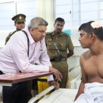 අධිකරණ ඇමති මීගමුව බන්ධනාගාරයේ ගැටුමෙන් තුවාල ලැබු බන්ධනාගාර නිලධාරීන්ගේ සුවදුක් විමසයි.