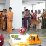 මරණයට කැපවූ ගවයකුට ජීවිත දානය ලබා දෙයි
