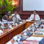 ශ්‍රී ලංකා කඳුරට හින්දු පූජකවරු පිරිසක් සහ ජනපති ලේකම් අතර හමුවක්