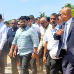 ජෙට් A-1 ගුවන් යානා ඉන්ධන නළ මාර්ගයේ සහ මුතුරාජවෙල නව තෙල් ටැංකි සංකීර්ණයේ ඉදිකිරීම් ජනපති ප්‍රධානත්වයෙන් ඇරඹේ